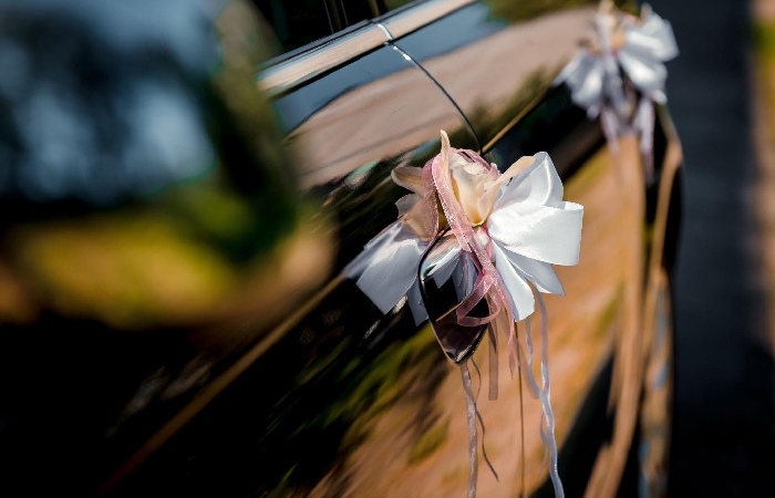 Decoration with ribbons & bows