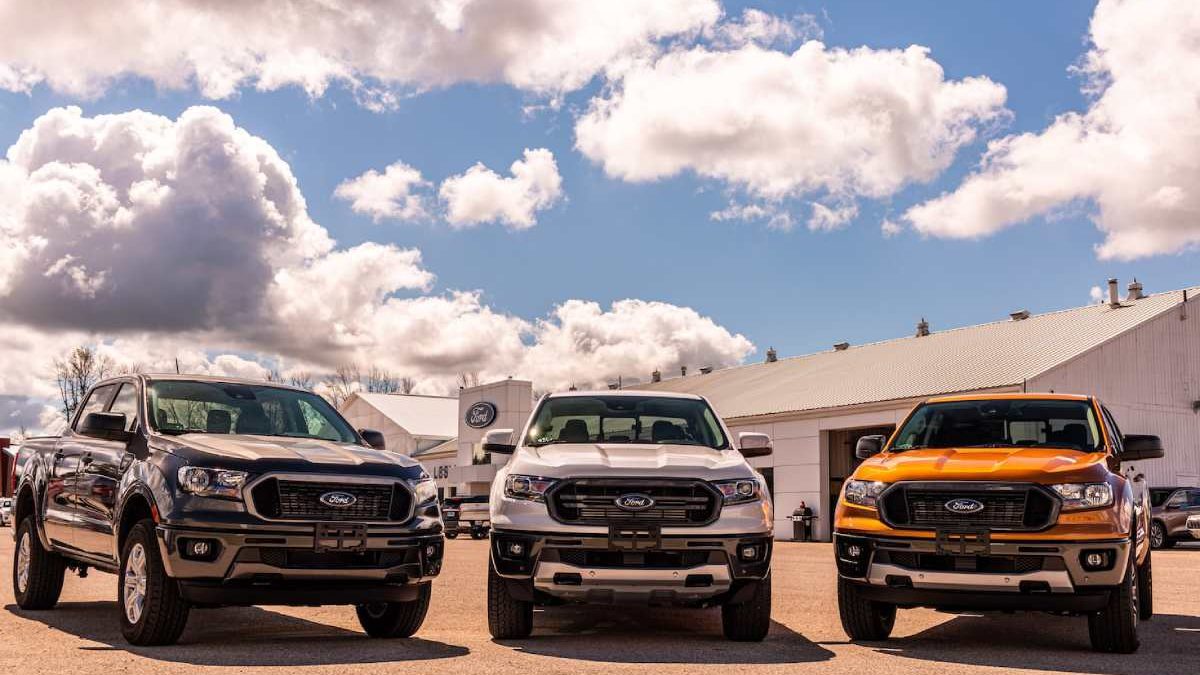 The Grand Truck Face-Off – Unveiling Chevrolet and Mercedes 2024