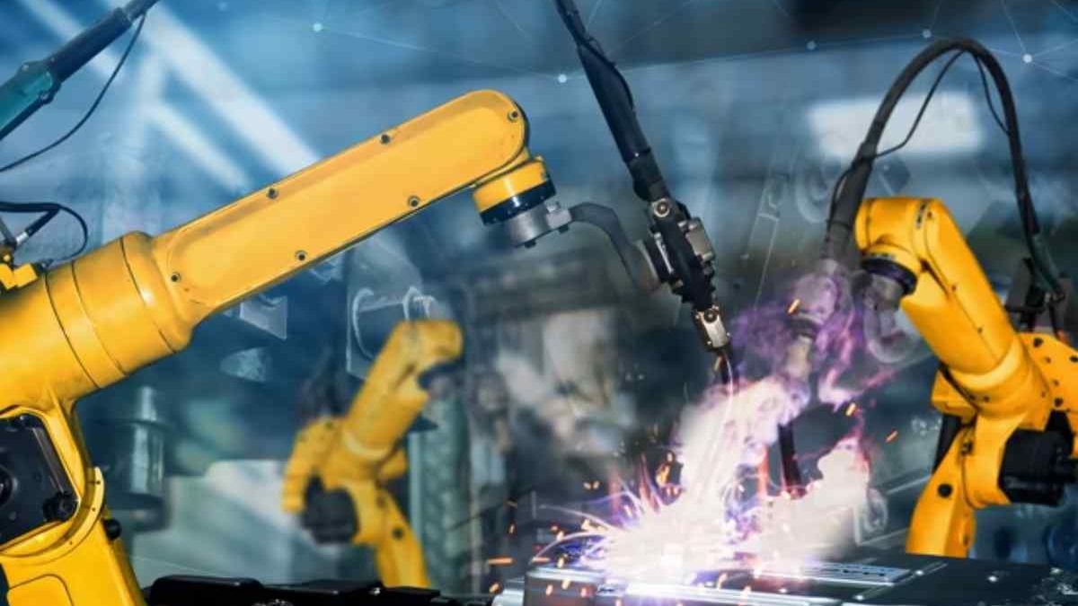 Robotic Welding: Reducing Risk in Auto Manufacturing